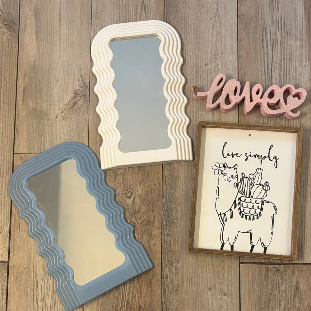 Wave Design Wall Mirror Set Girls Room - White and Blue